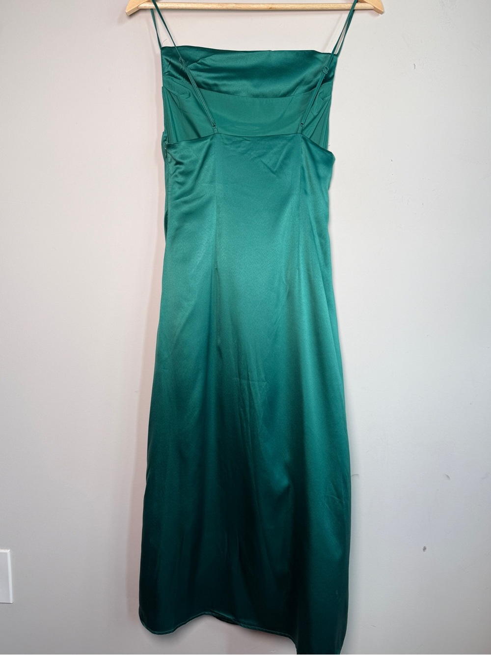 Finesse | Emerald Green Satin Cowl Neck Slip Maxi Dress Side Slit Evening Sz Xs — image 4 of 8